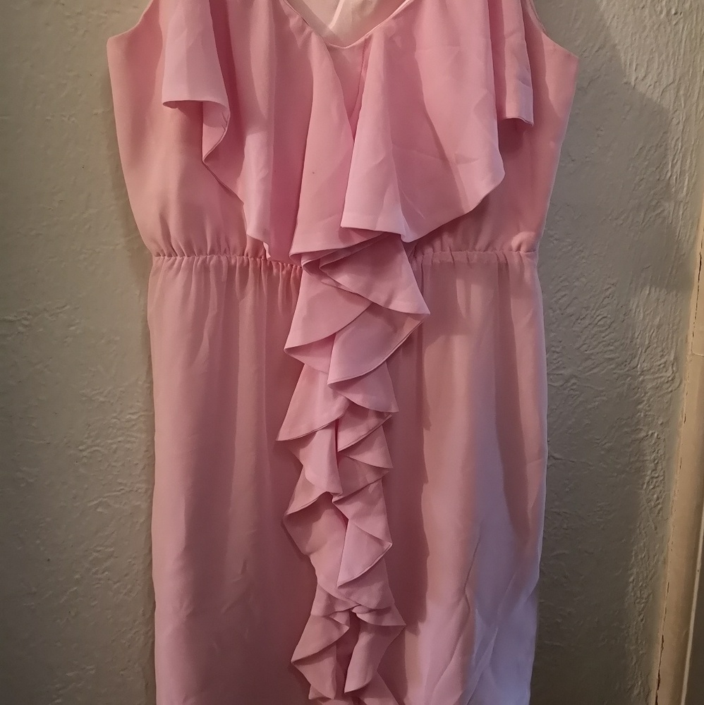 CLEAROUT!! Small defect *GUC has a small dot on one of the ruffles